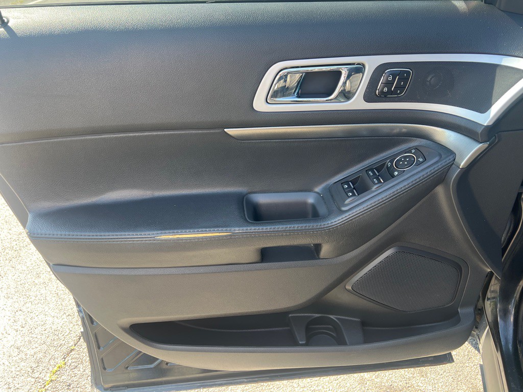 2013 Ford Explorer Image 19