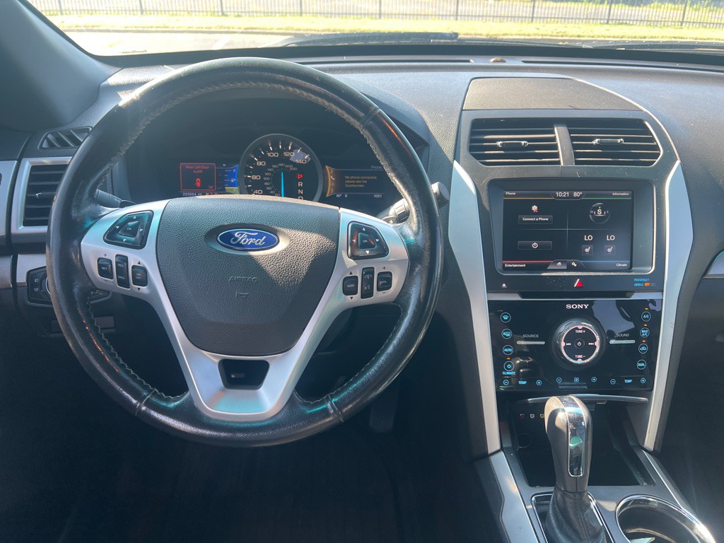 2013 Ford Explorer Image 22
