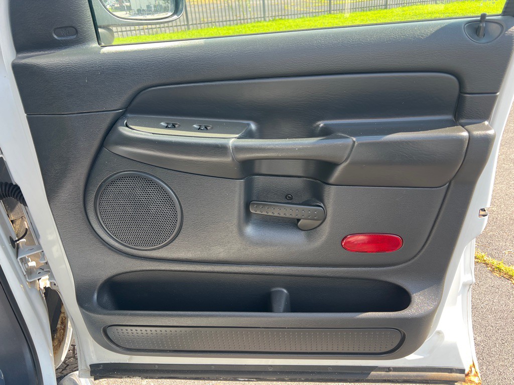 2003 Dodge Ram 1500 Image 10