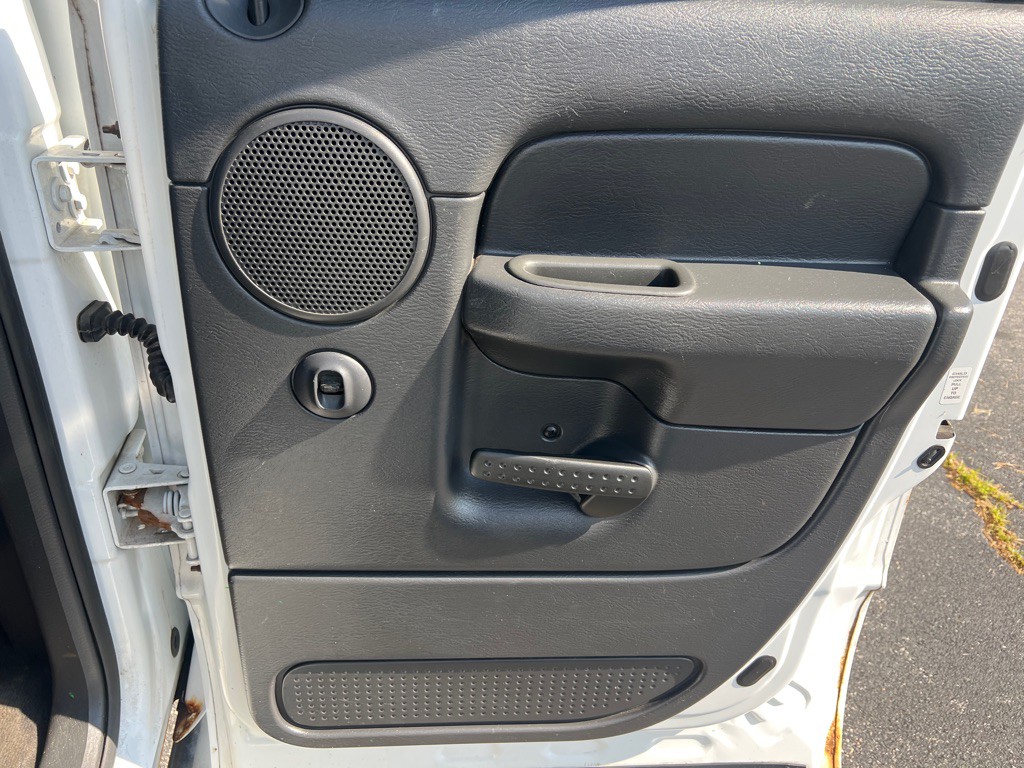 2003 Dodge Ram 1500 Image 12