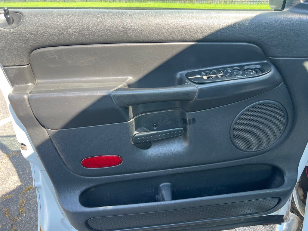 2003 Dodge Ram 1500 Image 17