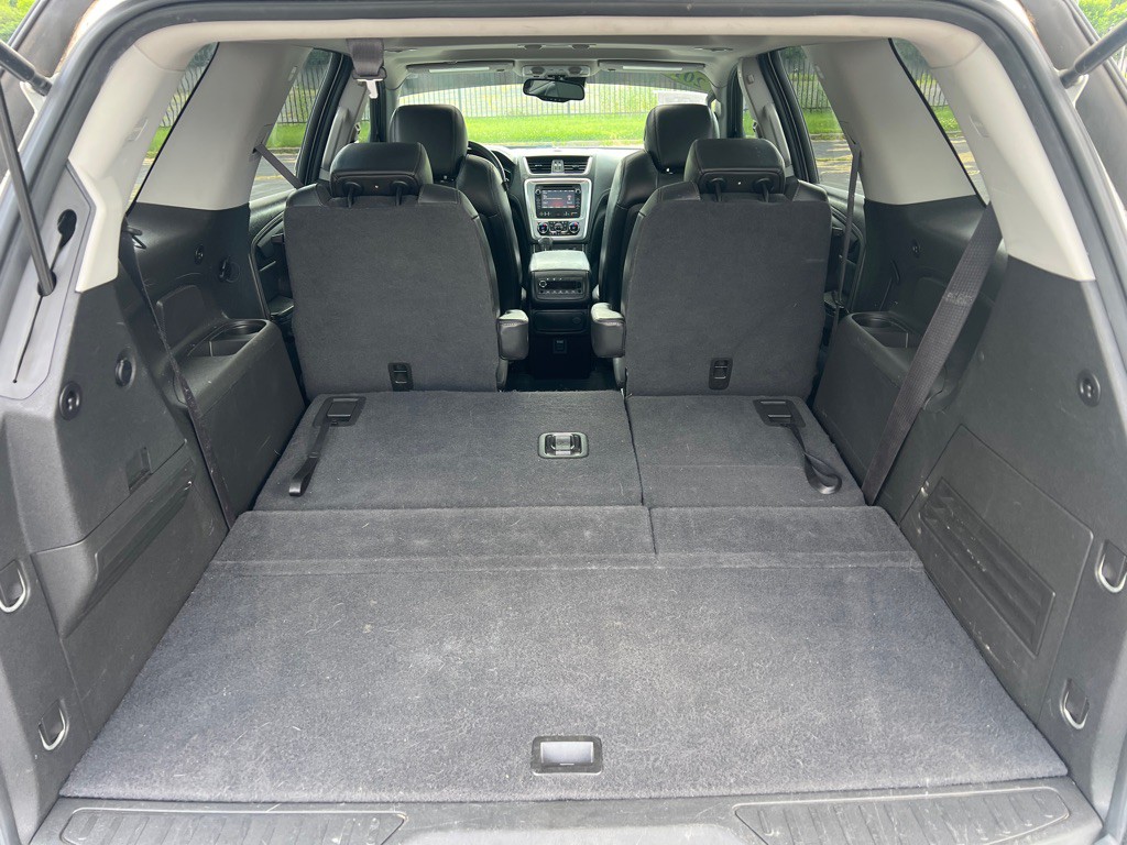 2015 GMC Acadia Image 15
