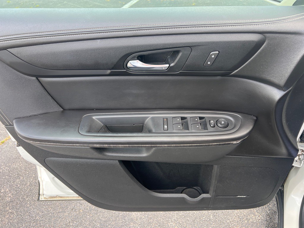 2015 GMC Acadia Image 19