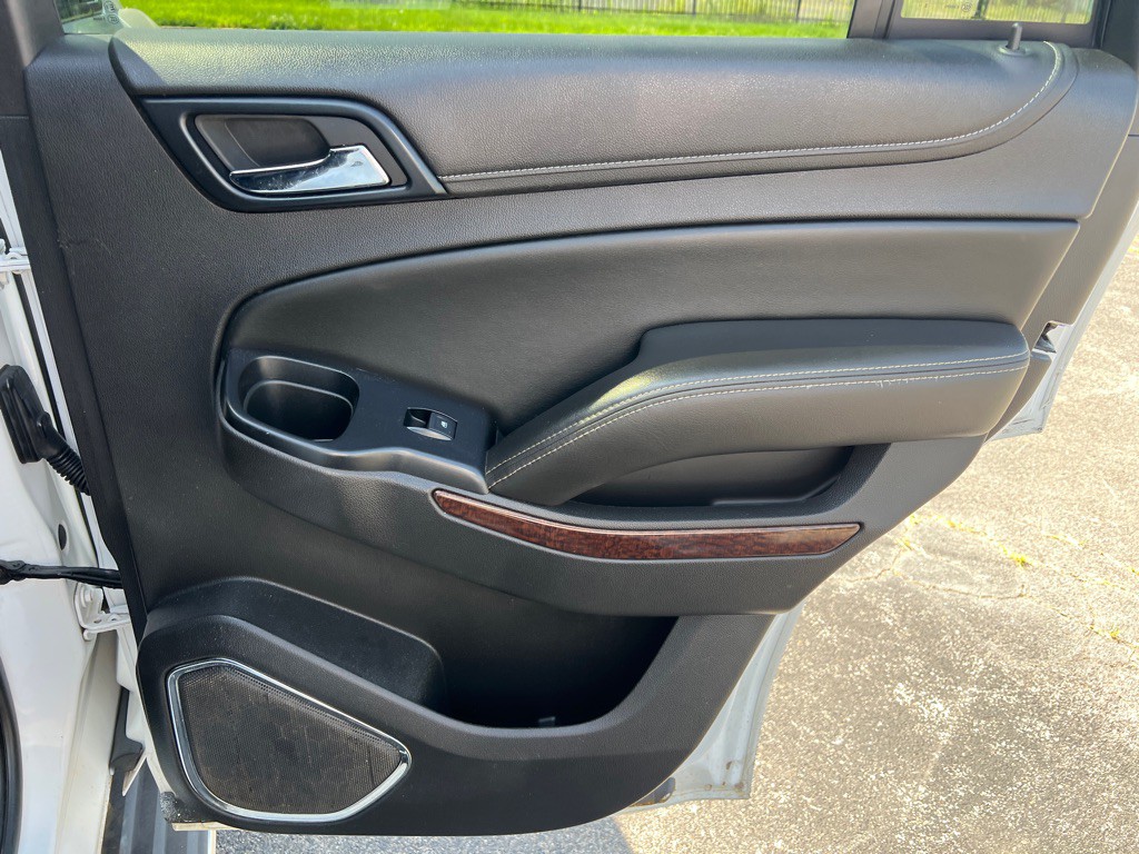 2015 GMC Yukon Image 12