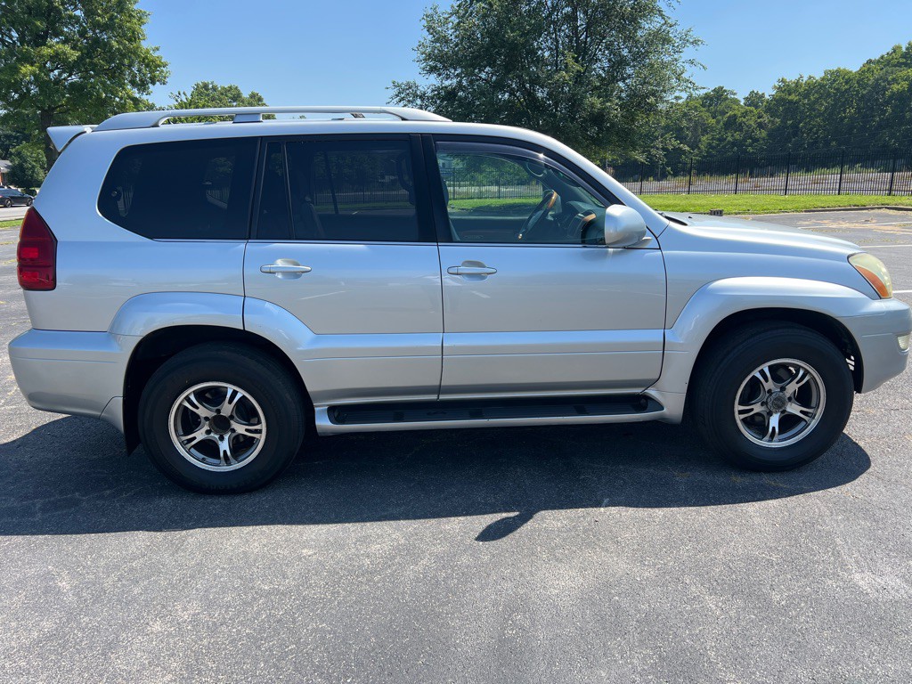 2007 Lexus GX Image 8