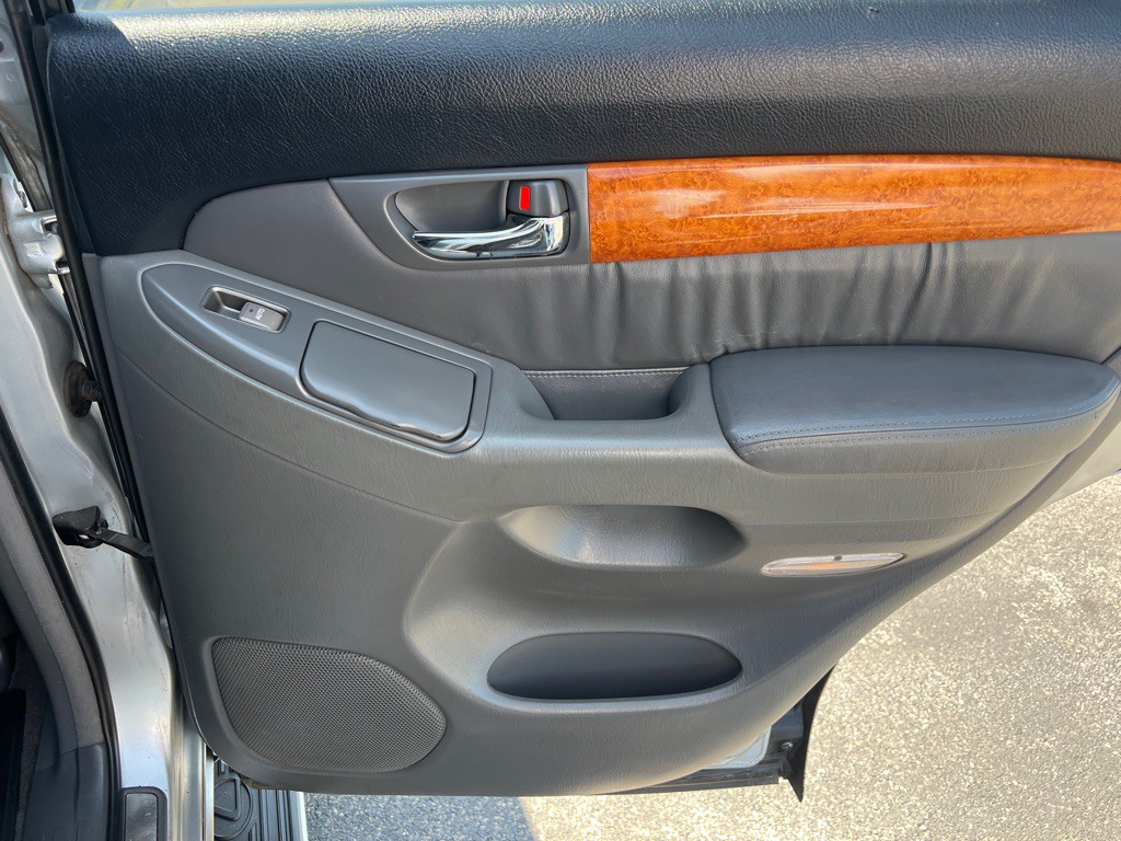 2007 Lexus GX Image 12