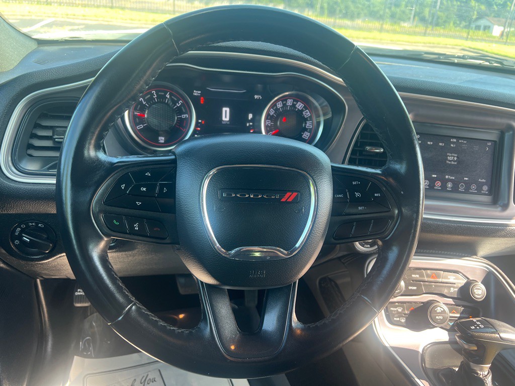 2022 Dodge Challenger Image 17