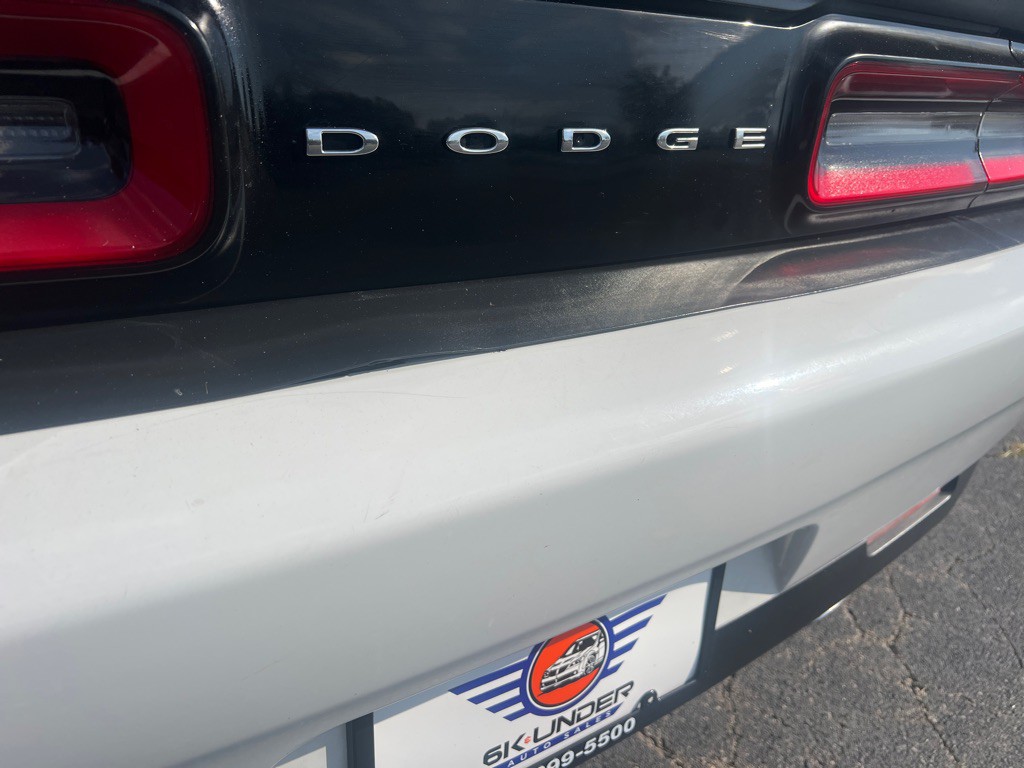 2022 Dodge Challenger Image 21