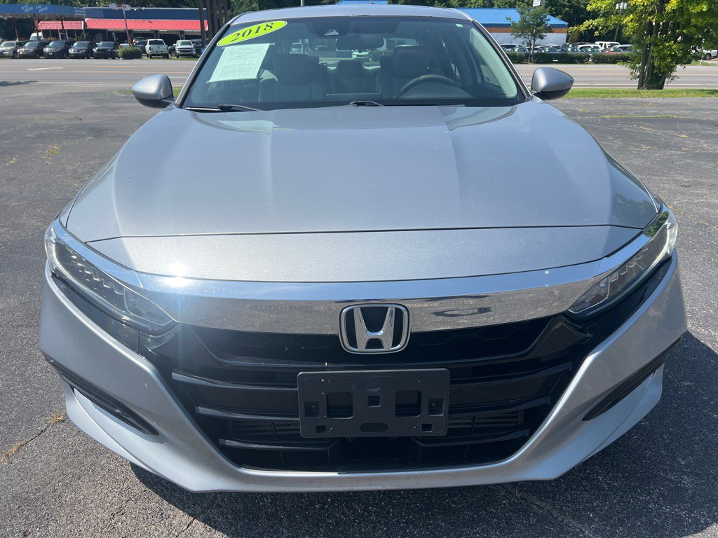 2018 Honda Accord Image 2