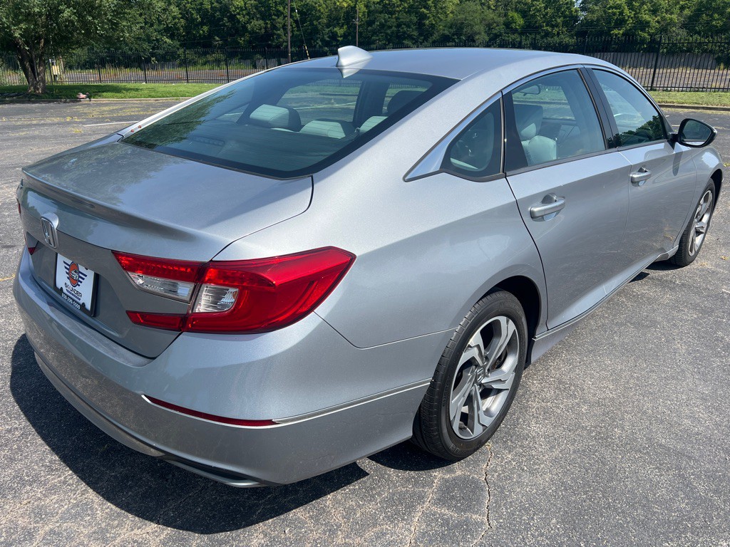 2018 Honda Accord Image 7