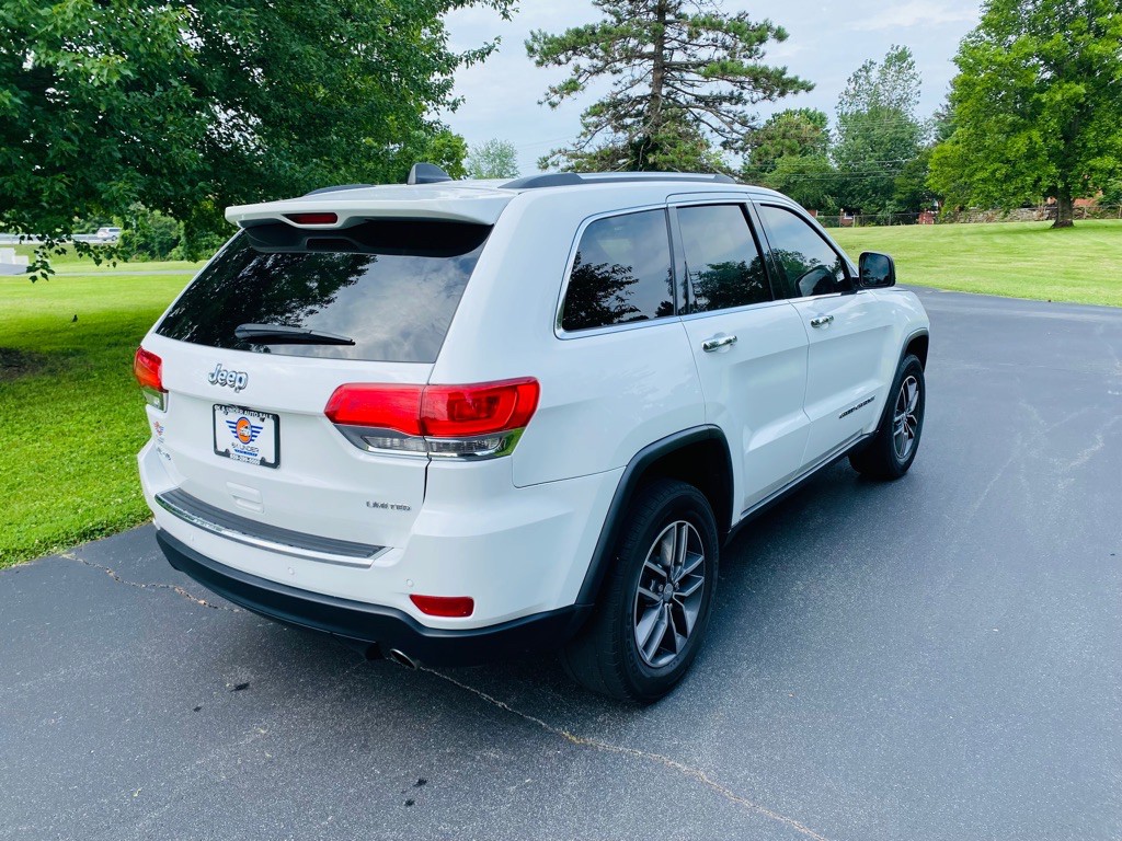 2017 Jeep Grand Cherokee Image 6