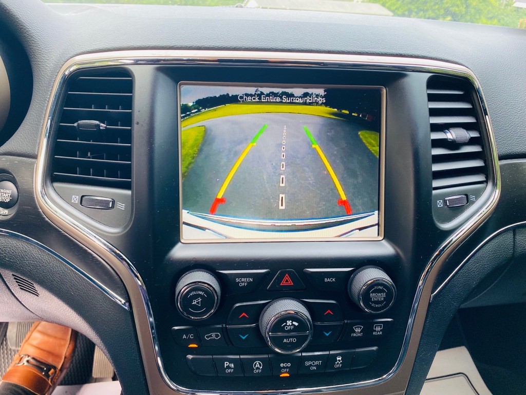 2017 Jeep Grand Cherokee Image 19