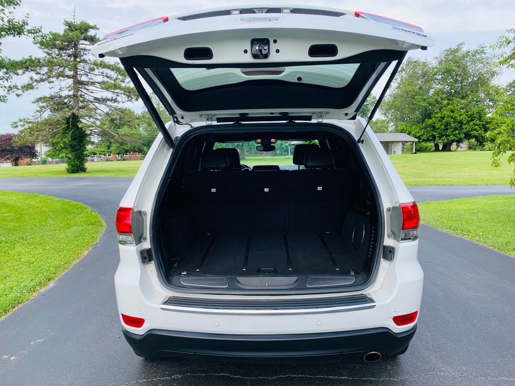 2017 Jeep Grand Cherokee Image 22