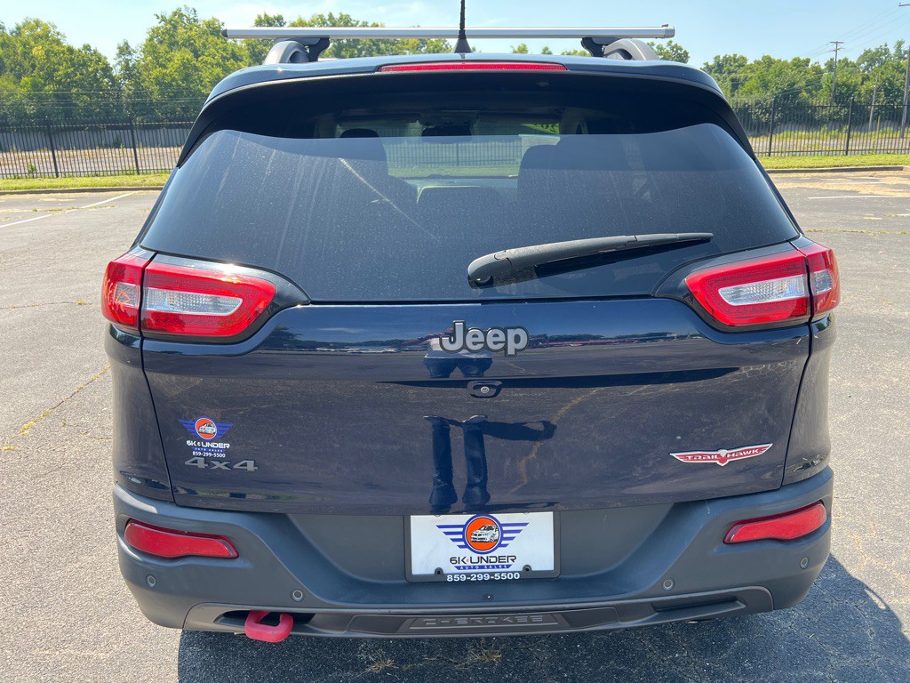 2016 Jeep Cherokee Image 6