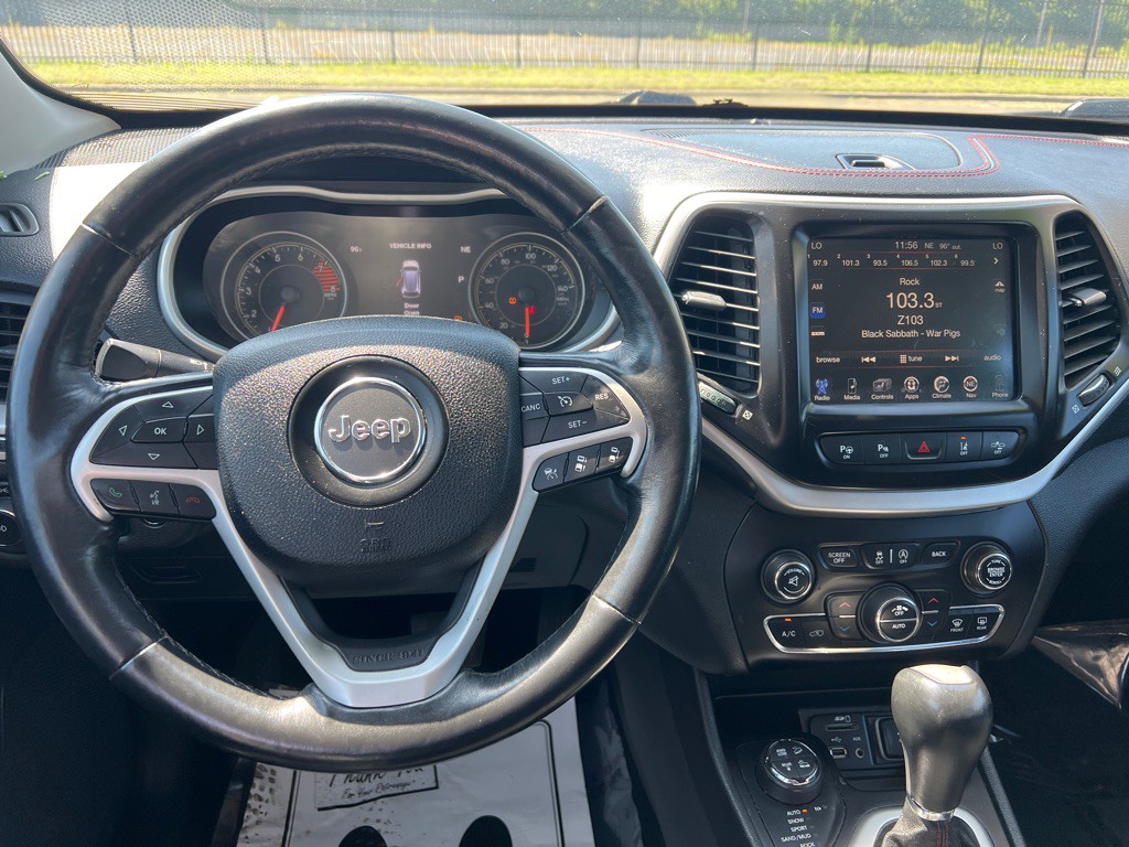 2016 Jeep Cherokee Image 20