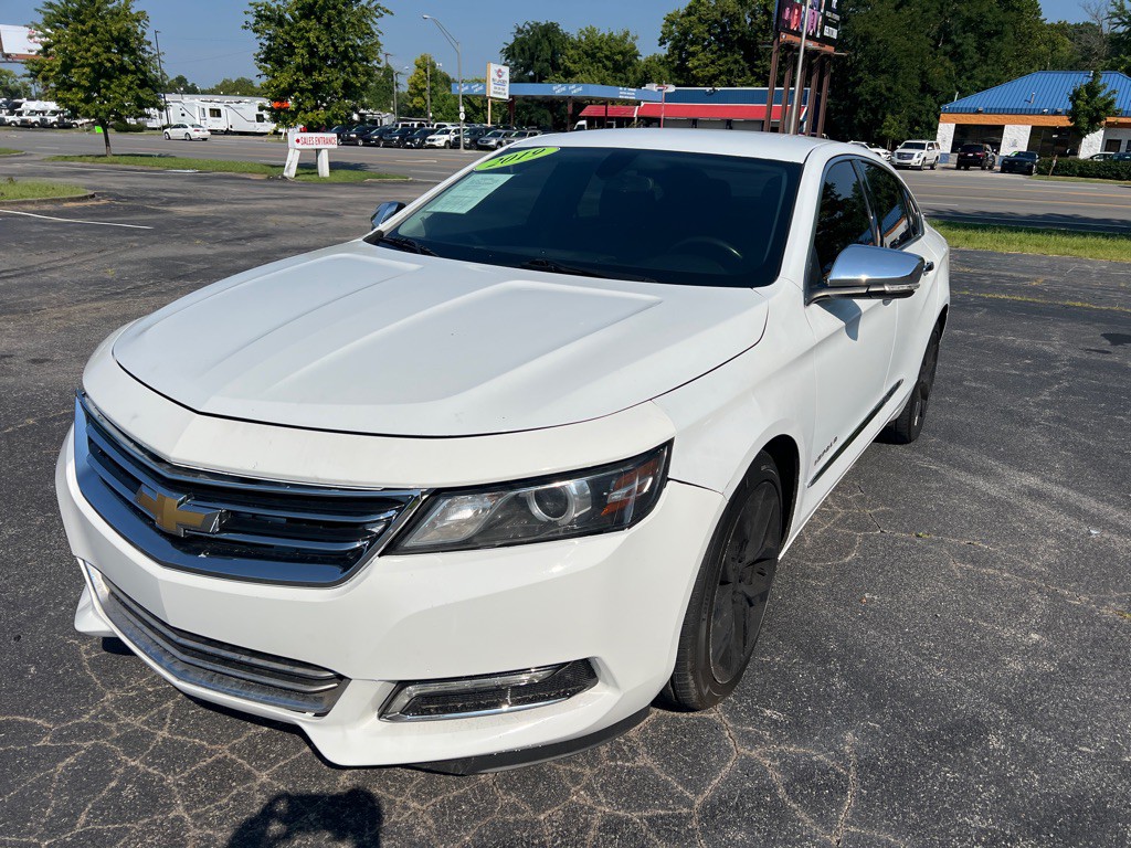 2019 Chevrolet Impala Image 3