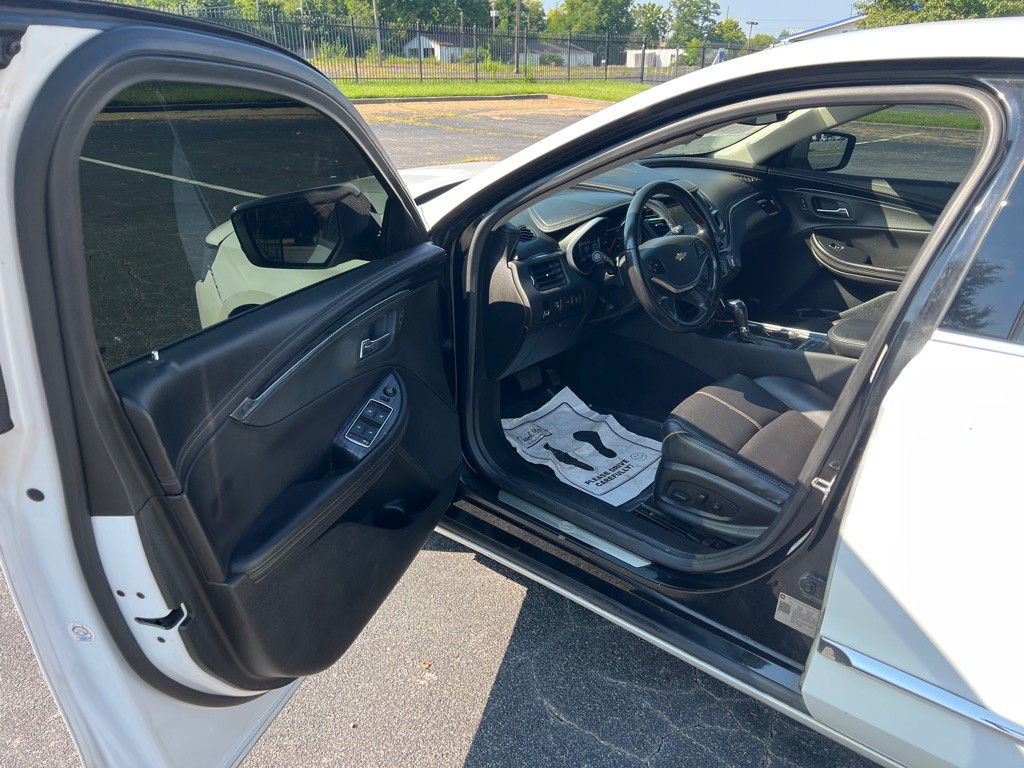 2019 Chevrolet Impala Image 17