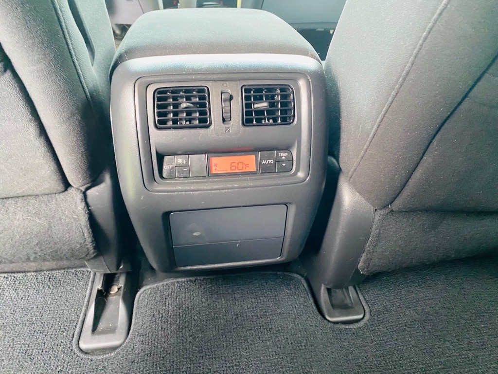 2014 Nissan Pathfinder Image 37
