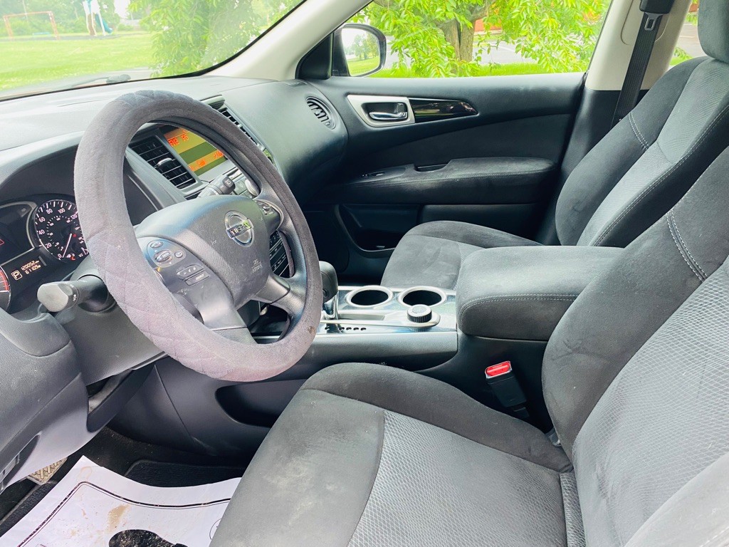 2014 Nissan Pathfinder Image 38