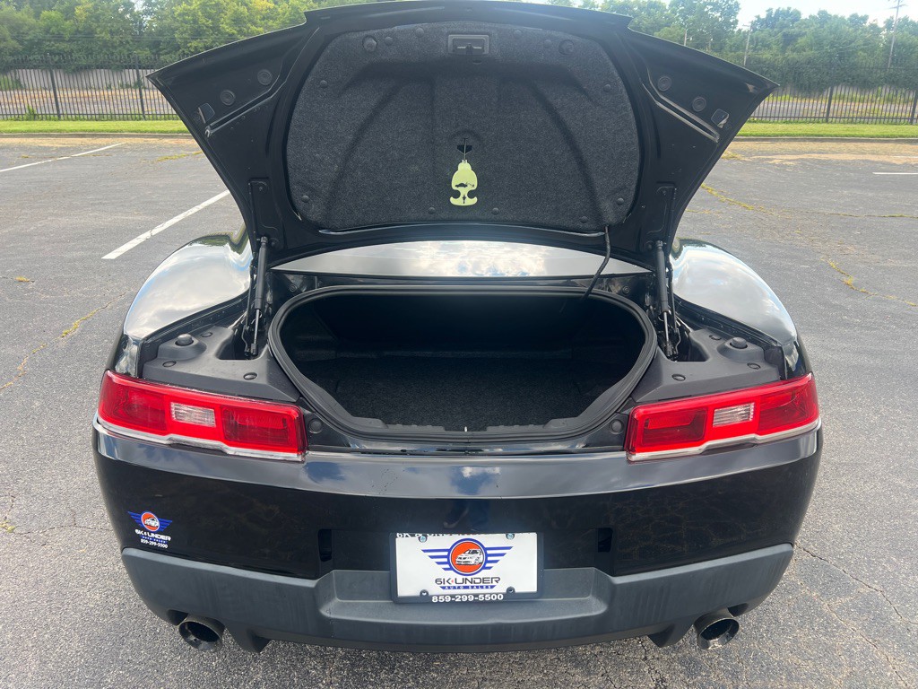 2015 Chevrolet Camaro Image 11