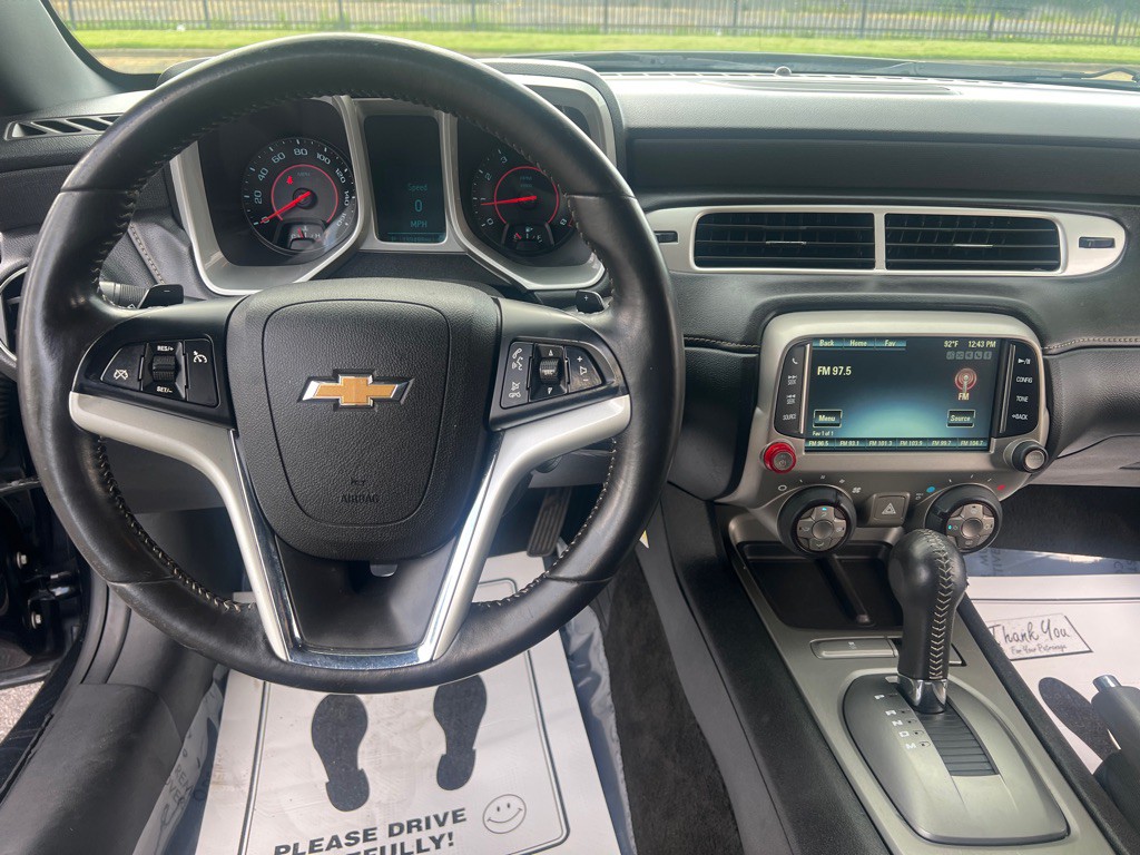 2015 Chevrolet Camaro Image 16