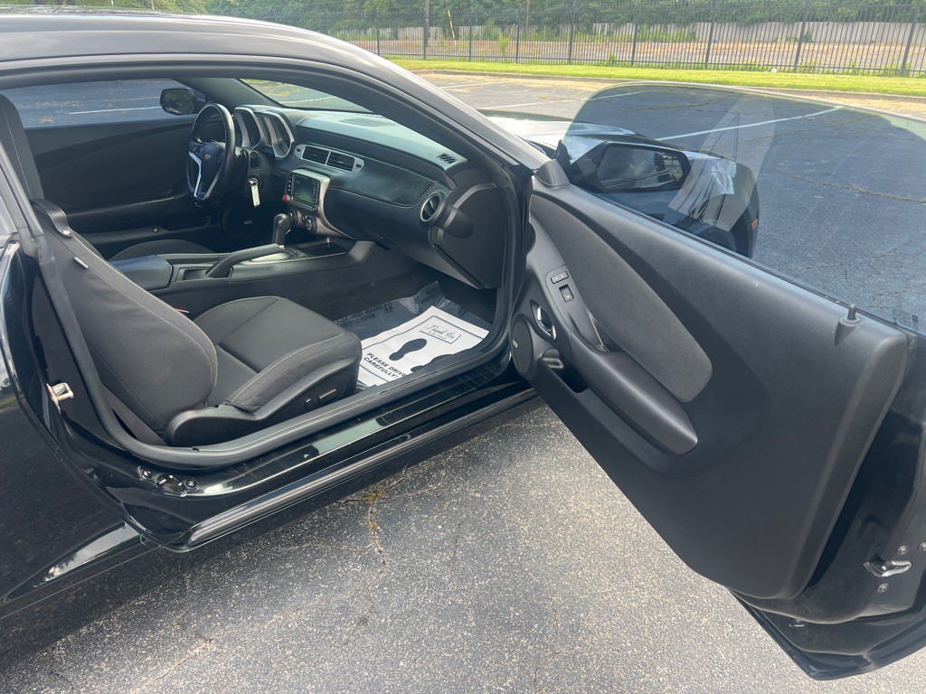 2015 Chevrolet Camaro Image 8