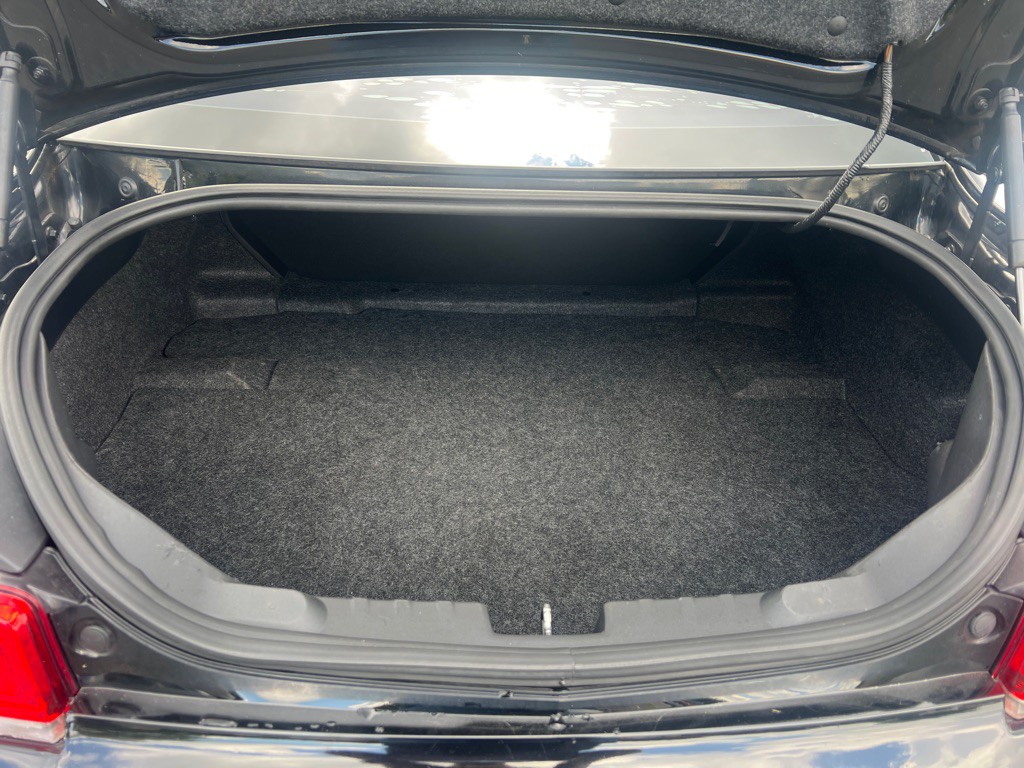 2015 Chevrolet Camaro Image 11