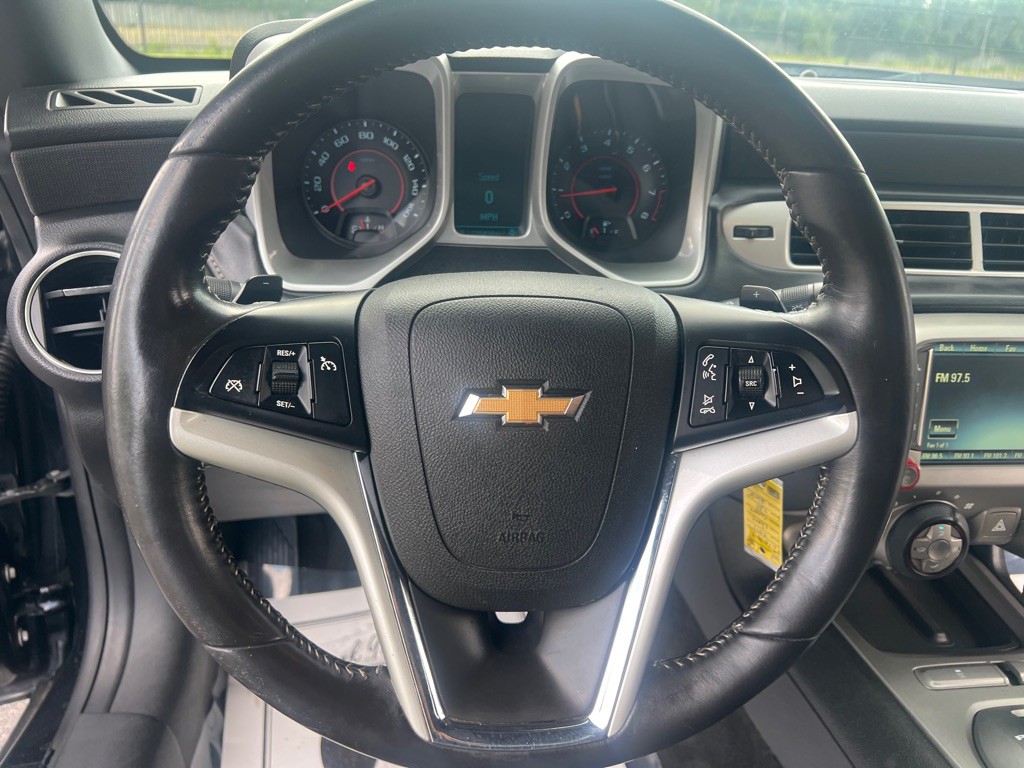 2015 Chevrolet Camaro Image 16