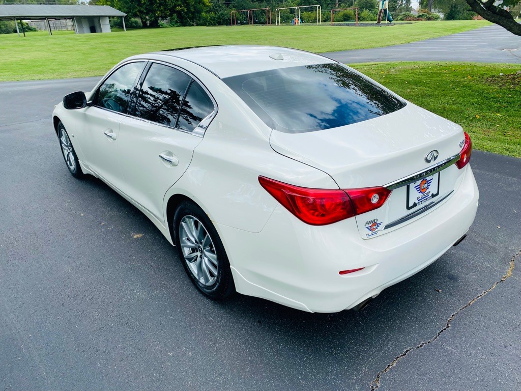 2014 INFINITI Q50 Image 4