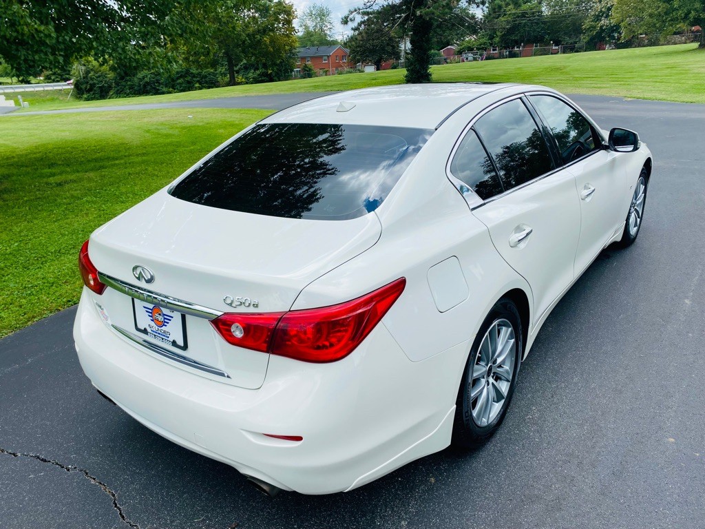 2014 INFINITI Q50 Image 6