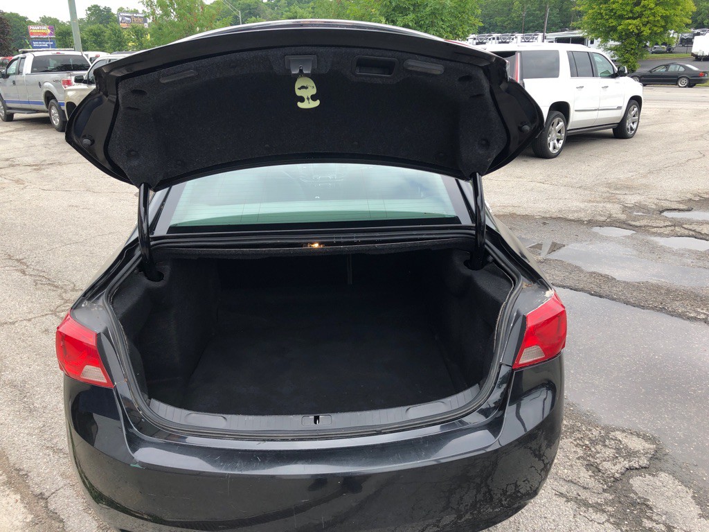 2017 Chevrolet Impala Image 17