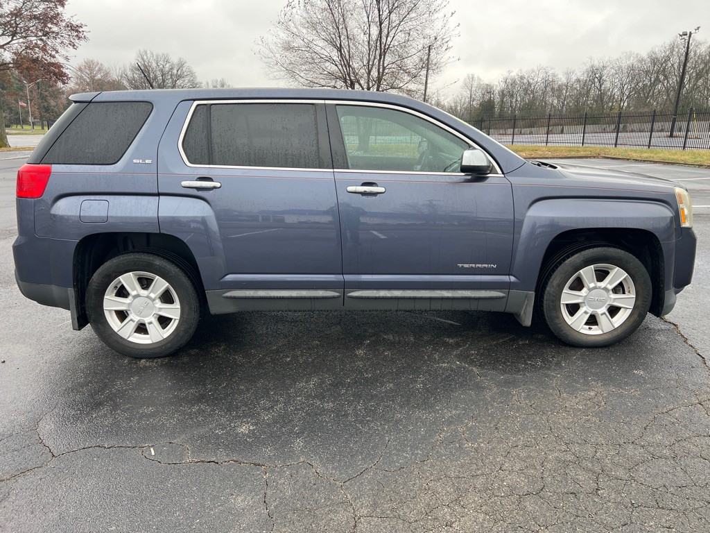 2013 GMC Terrain Image 8