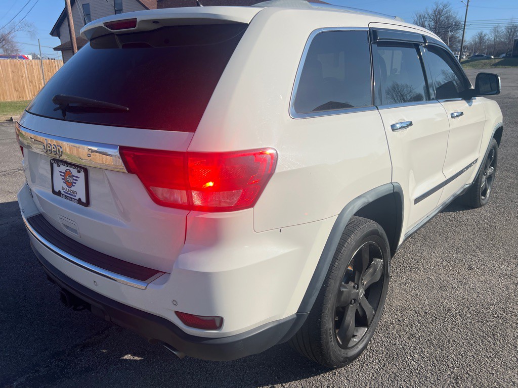 2012 Jeep Grand Cherokee Image 7