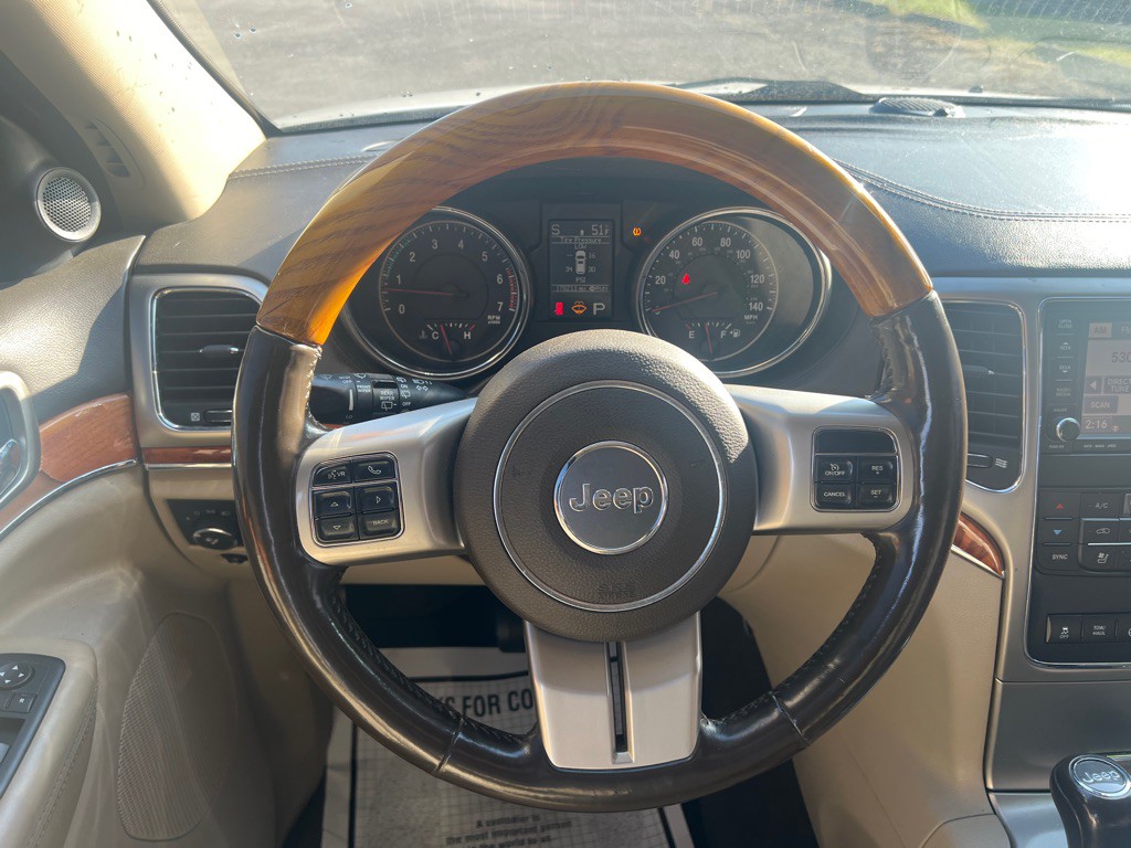 2012 Jeep Grand Cherokee Image 19