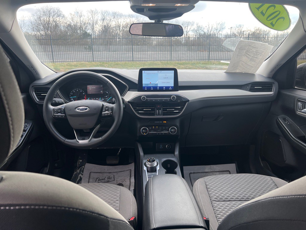 2021 Ford Escape Image 17