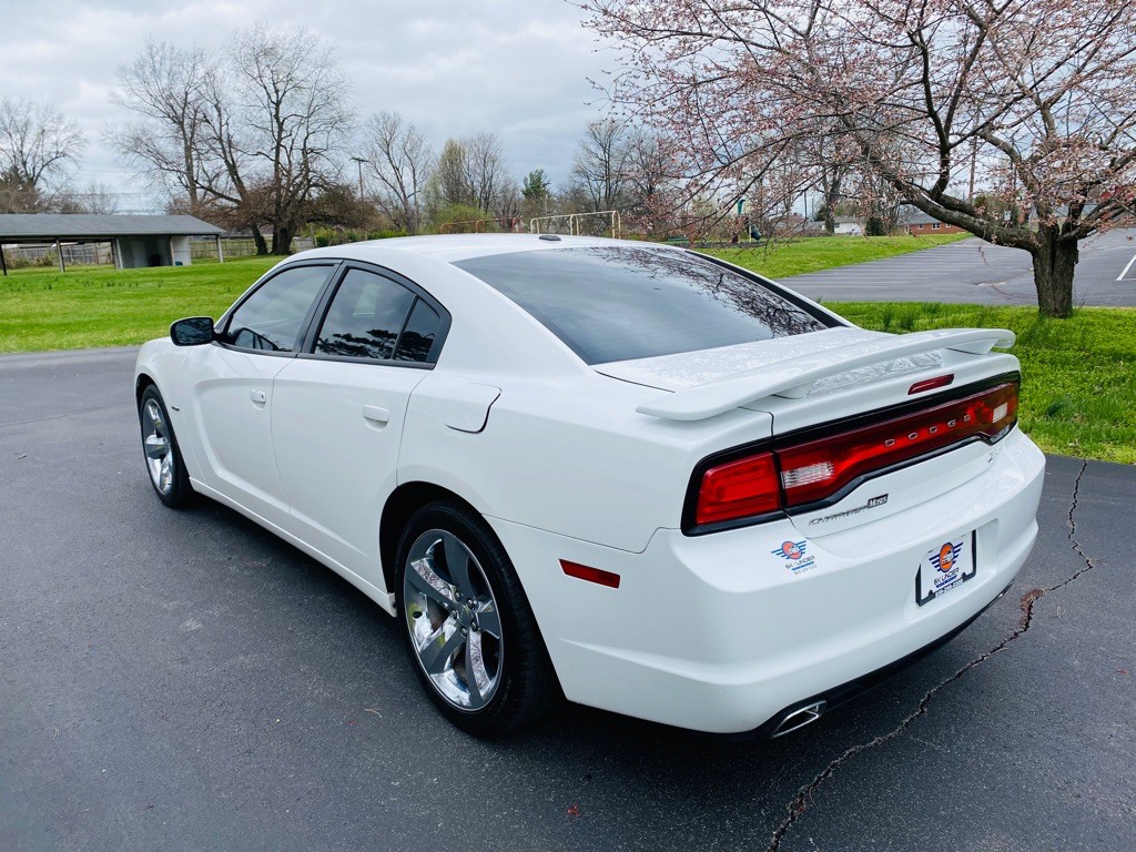 2011 Dodge Charger Image 6