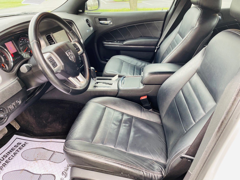 2011 Dodge Charger Image 14