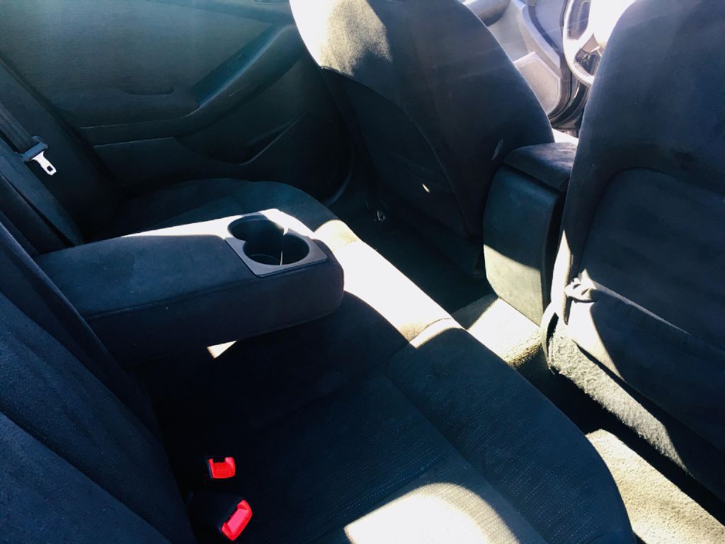 2011 Nissan Altima Image 22
