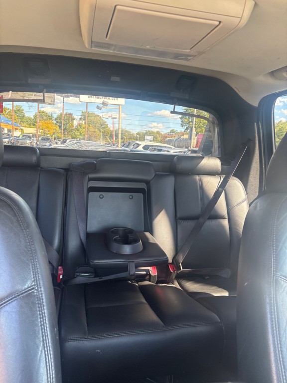 2008 Chevrolet Avalanche Image 4