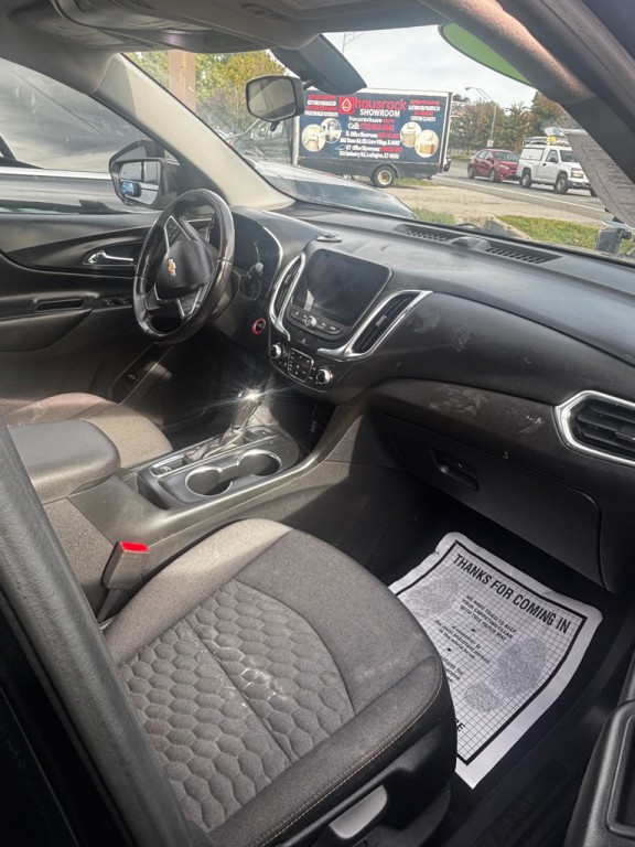 2019 Chevrolet Equinox Image 2