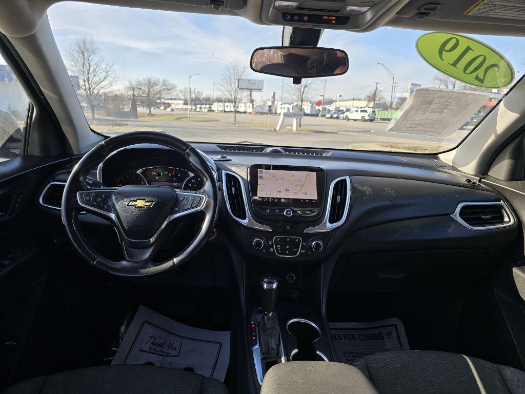 2019 Chevrolet Equinox Image 11