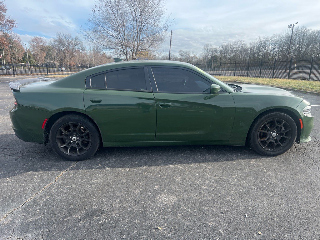2017 Dodge Charger Image 8