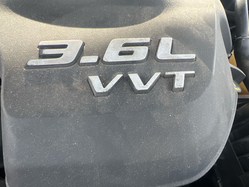 2017 Dodge Charger Image 19