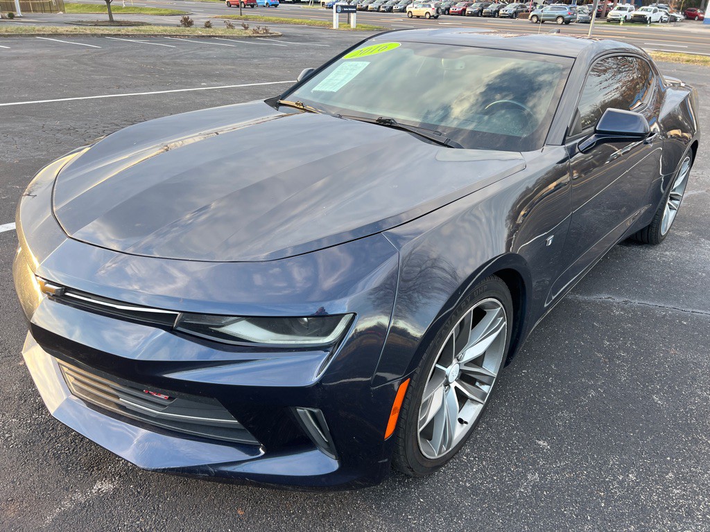 2016 Chevrolet Camaro Image 2