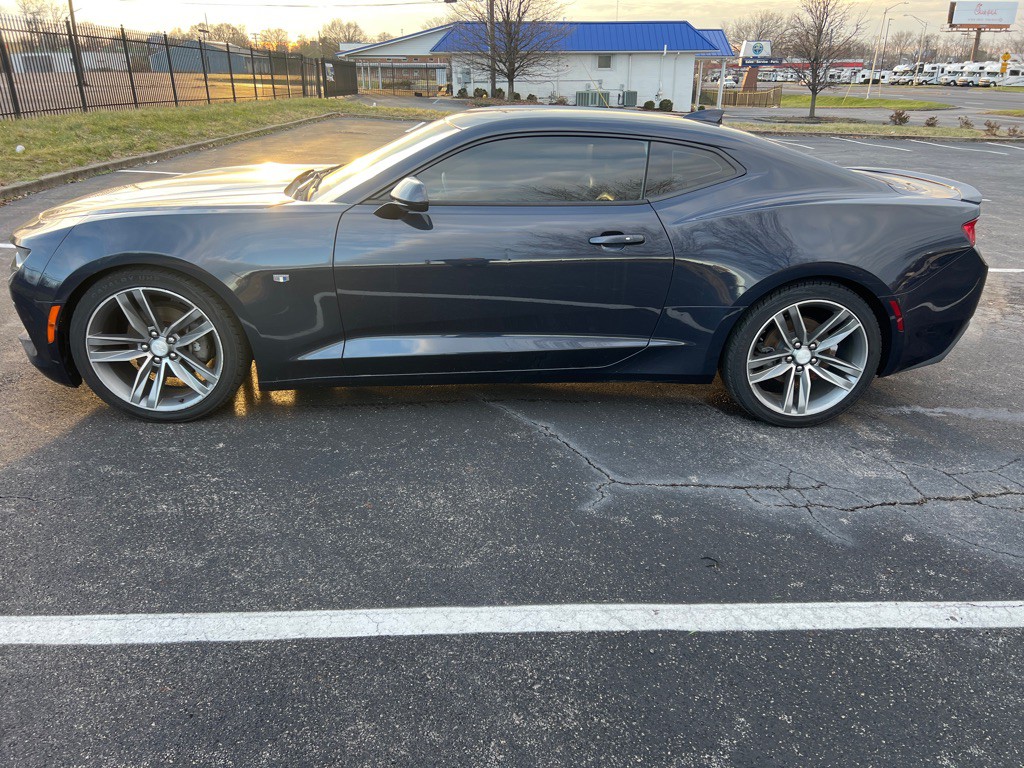 2016 Chevrolet Camaro Image 3