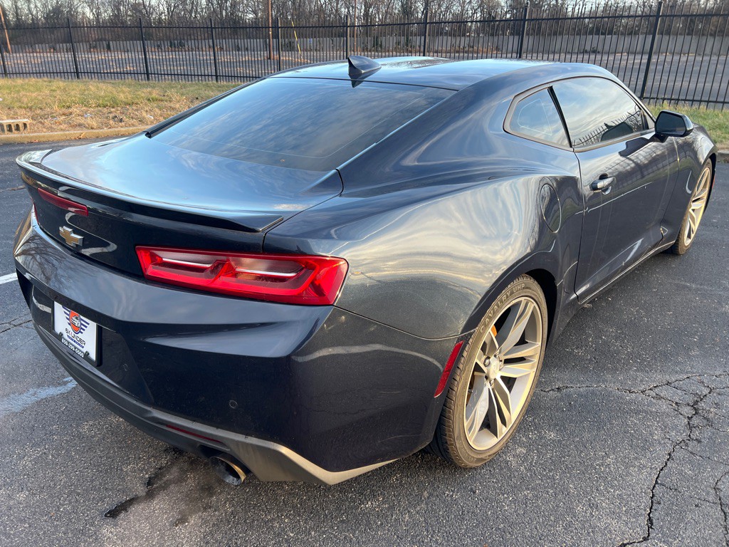 2016 Chevrolet Camaro Image 6