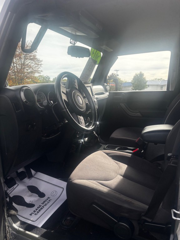 2014 Jeep Wrangler Unlimited Image 3