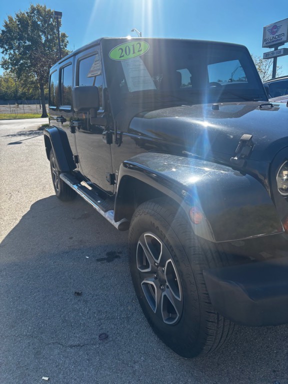2012 Jeep Wrangler Unlimited Image 2