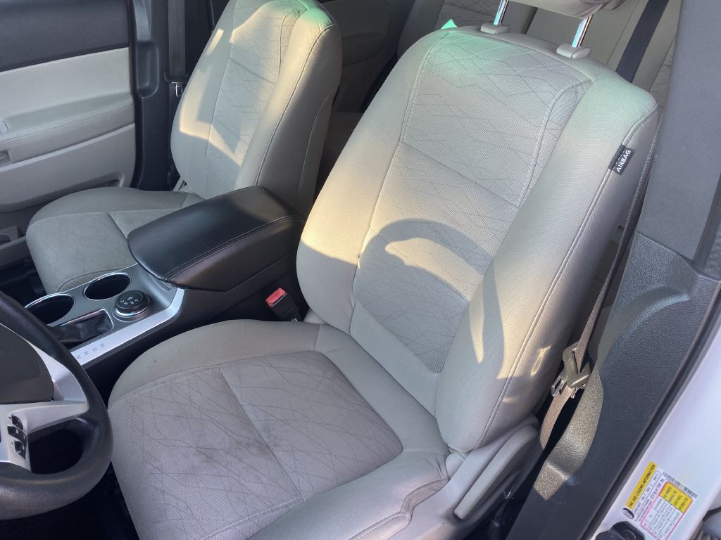 2013 Ford Explorer Image 15