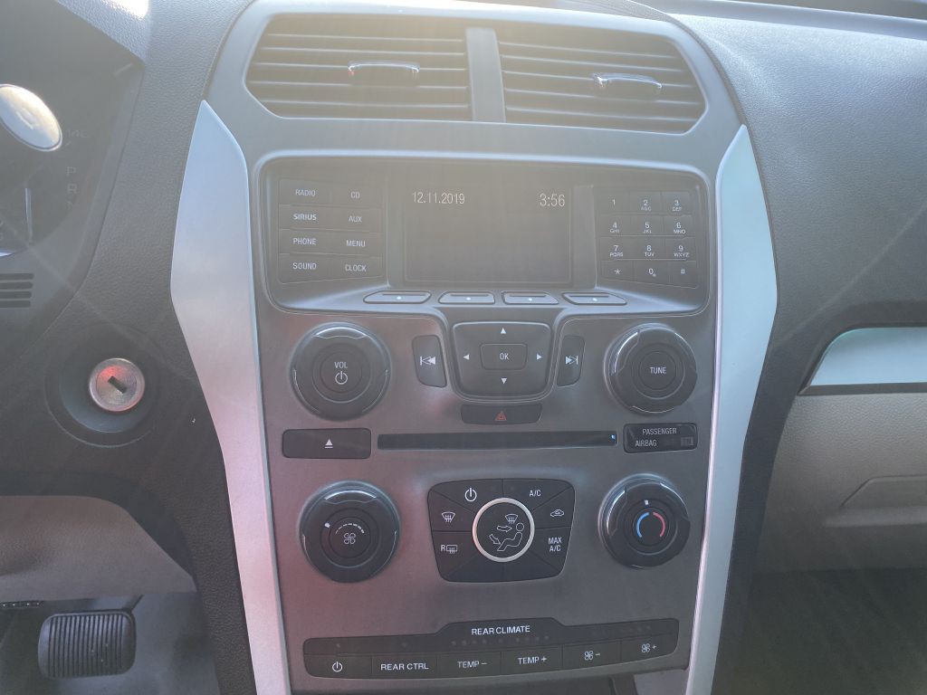 2013 Ford Explorer Image 23